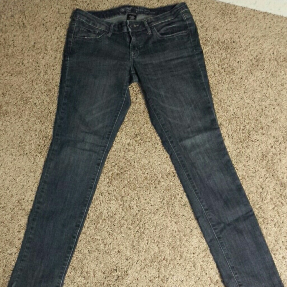 Women's jeans
